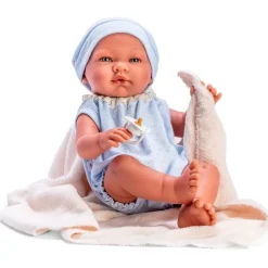 Poupée Así 43 cm - Pablo avec un body et un bonnet tricoté bleu avec une couverture beige