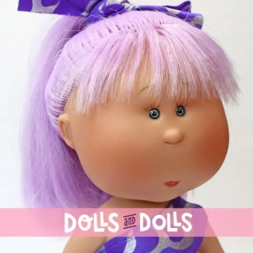 Poupée Nines d'Onil 30 cm - Mia summer avec des cheveux lilas et un maillot de bain
