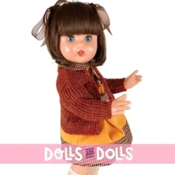 Poupée Mariquita Pérez 50 cm - Avec ensemble d'hiver chasuble ocre