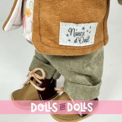 Poupée Nines d'Onil 23 cm - Little Mio brunette avec ensemble imprimé naturel