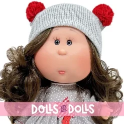 Poupée Nines d'Onil 23 cm - Little Mia Christmas - Brune avec une tenue de Noël grise