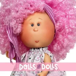 Poupée Nines d'Onil 23 cm - Little Mia avec des cheveux roses bouclés et une robe à fleurs