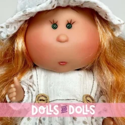 Poupée Nines d'Onil 30 cm - Mia avec cheveux orange avec robe et chapeau imprimés