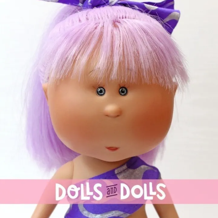Poupée Nines d'Onil 30 cm - Mia summer avec des cheveux lilas et un maillot de bain