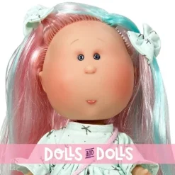 Poupée Nines d'Onil 30 cm - Mia aux cheveux roses et aux mèches bleues avec une robe à étoiles