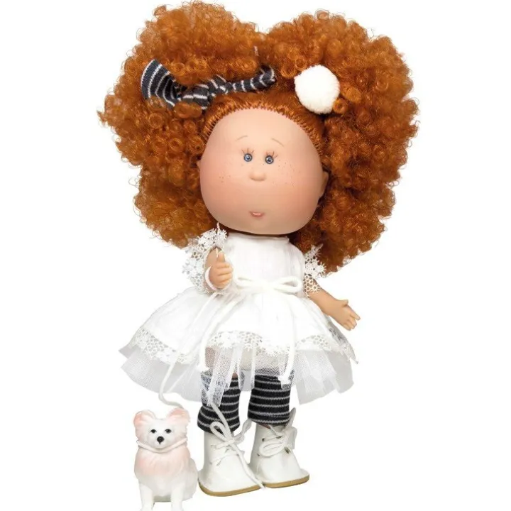 Poupée Nines d'Onil 30 cm - Mia avec cheveux roux, robe blanche et mascotte