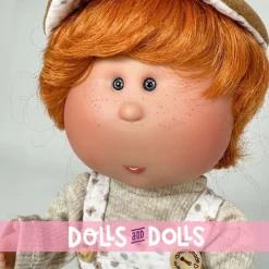 Poupée Nines d'Onil 30 cm - Mio avec cheveux orange avec chasuble et bonnet imprimés