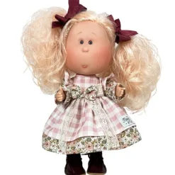 Poupée Nines d'Onil 30 cm - Mia avec des cheveux roses et une robe à carreaux