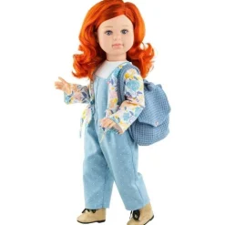 Poupée Paola Reina 60 cm - Las Reinas - Maru avec un tablier à pois, une veste à fleurs et un sac à dos