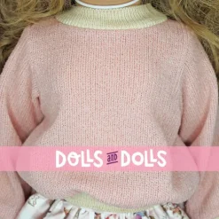 Poupée Paola Reina 60 cm - Las Reinas - Alma avec un pull violet et une jupe fleurie