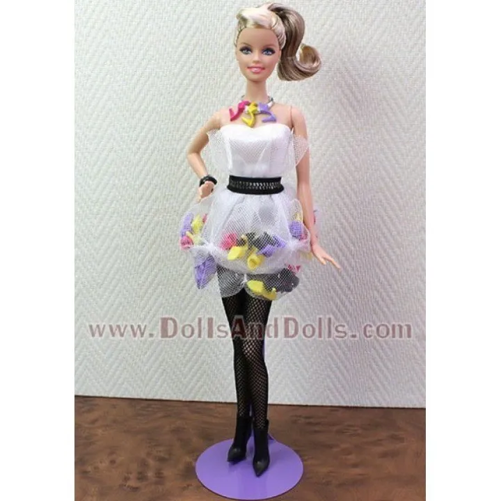 Support de poupée en métal 2290 en lilas pour type Barbie