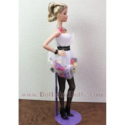 Support de poupée en métal 2290 en lilas pour type Barbie