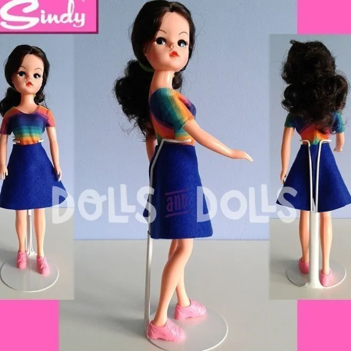 Support de poupée en métal 2201 en blanc pour type Barbie